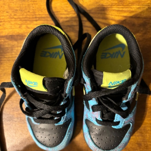 Nike Dunk Low Toddler Size 8C - Picture 2 of 4